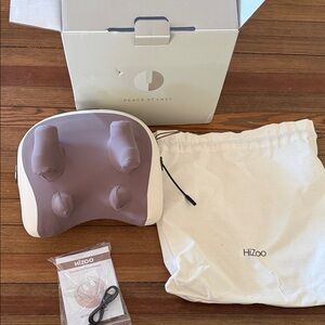 HiZoo shoulder and neck massager